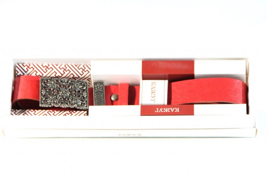 Traditional Belt packaged in box