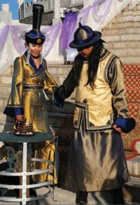 mongolian wedding tradition 