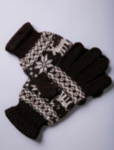 Adult's Brown Yak Wool Gloves With Pattern