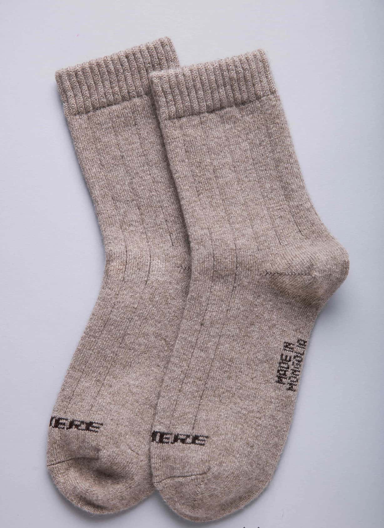 Refurbish Wrap Executable Gray Cashmere Socks | Mongulai.com