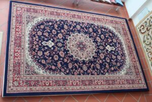 Classic Design Navy Blue Wool Carpet (200x300 cm)