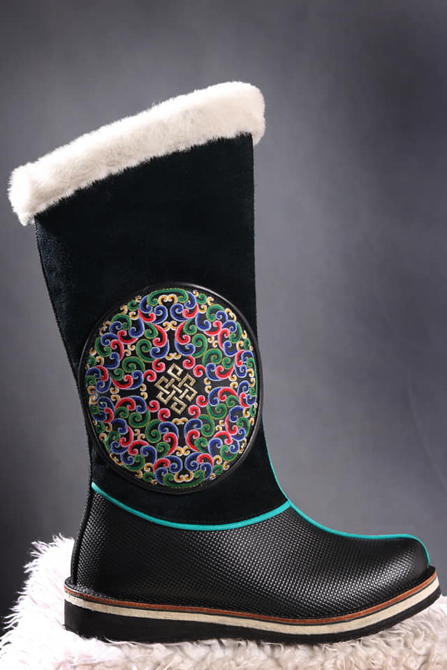 14 the Century Ornament Boots