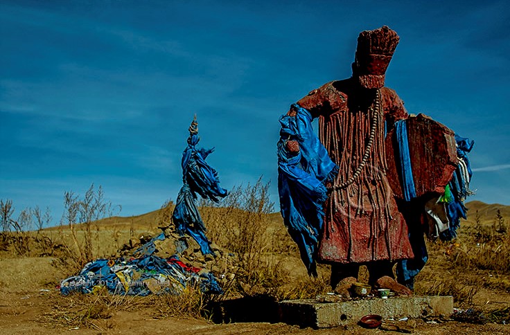 mongolia shaman statue02 copy
