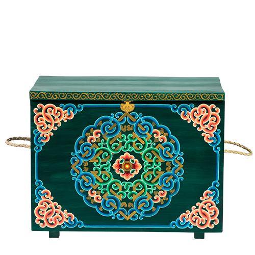 Traditional green chest