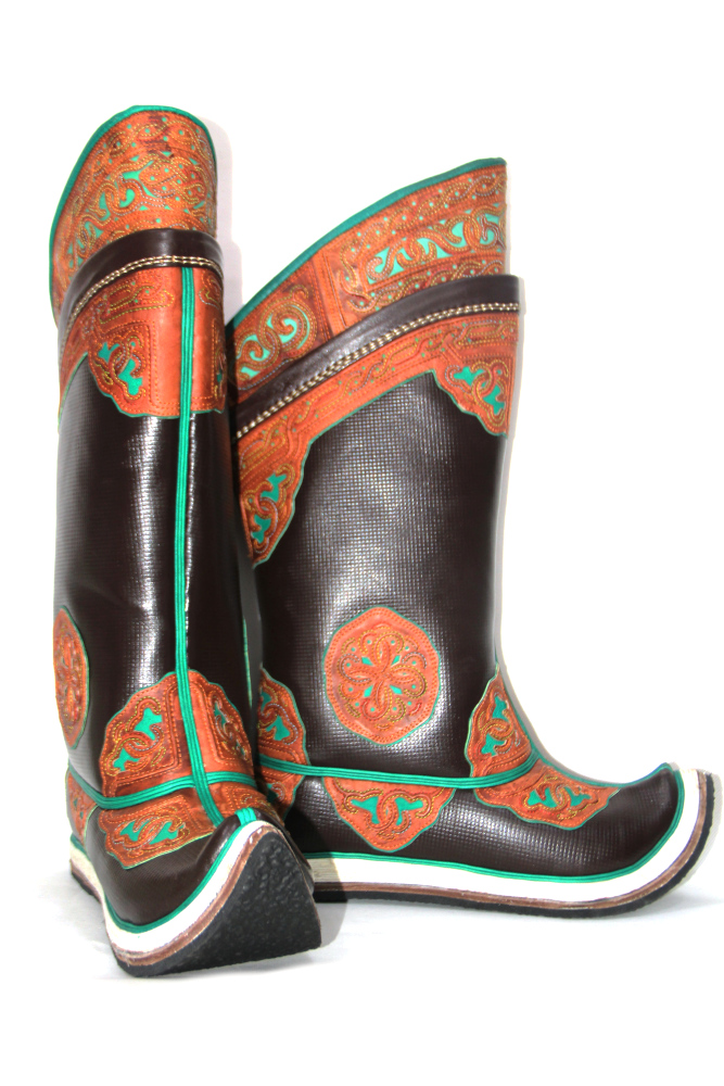 17 th Century Brown Boots | Mongulai.com